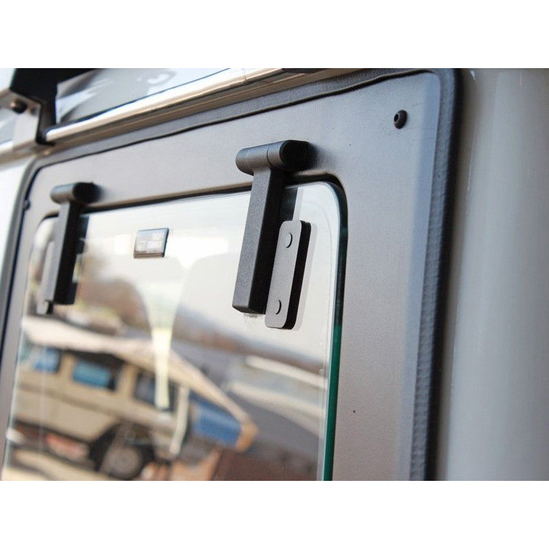 Front Runner Gullwing Window (Left-Hand Side / Glass) for Toyota Land Cruiser 76